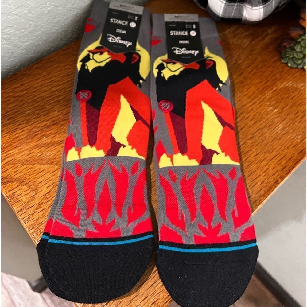 NWT Stance Disney Lion King Casual Socks Women Size 5- 7.5 #S8